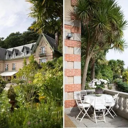 Сasa de vacaciones Chateau With Private Pool And Panoramic View Over The Bay Of Mont St Michel